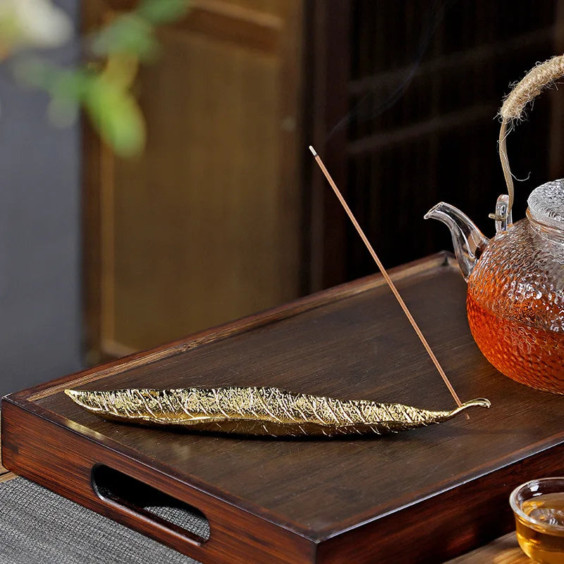 Hign Concerned Lotus Flower Pear Wood Incense Burner